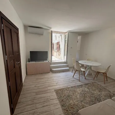 Casa Annalisa - Center Apartment *